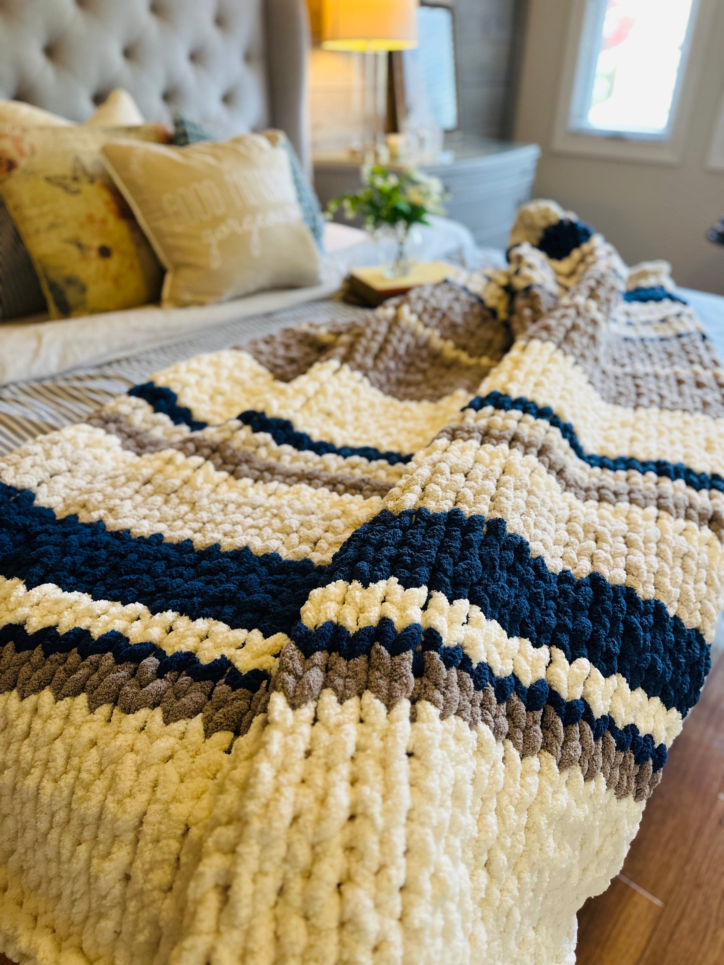 The Shoreline Throw