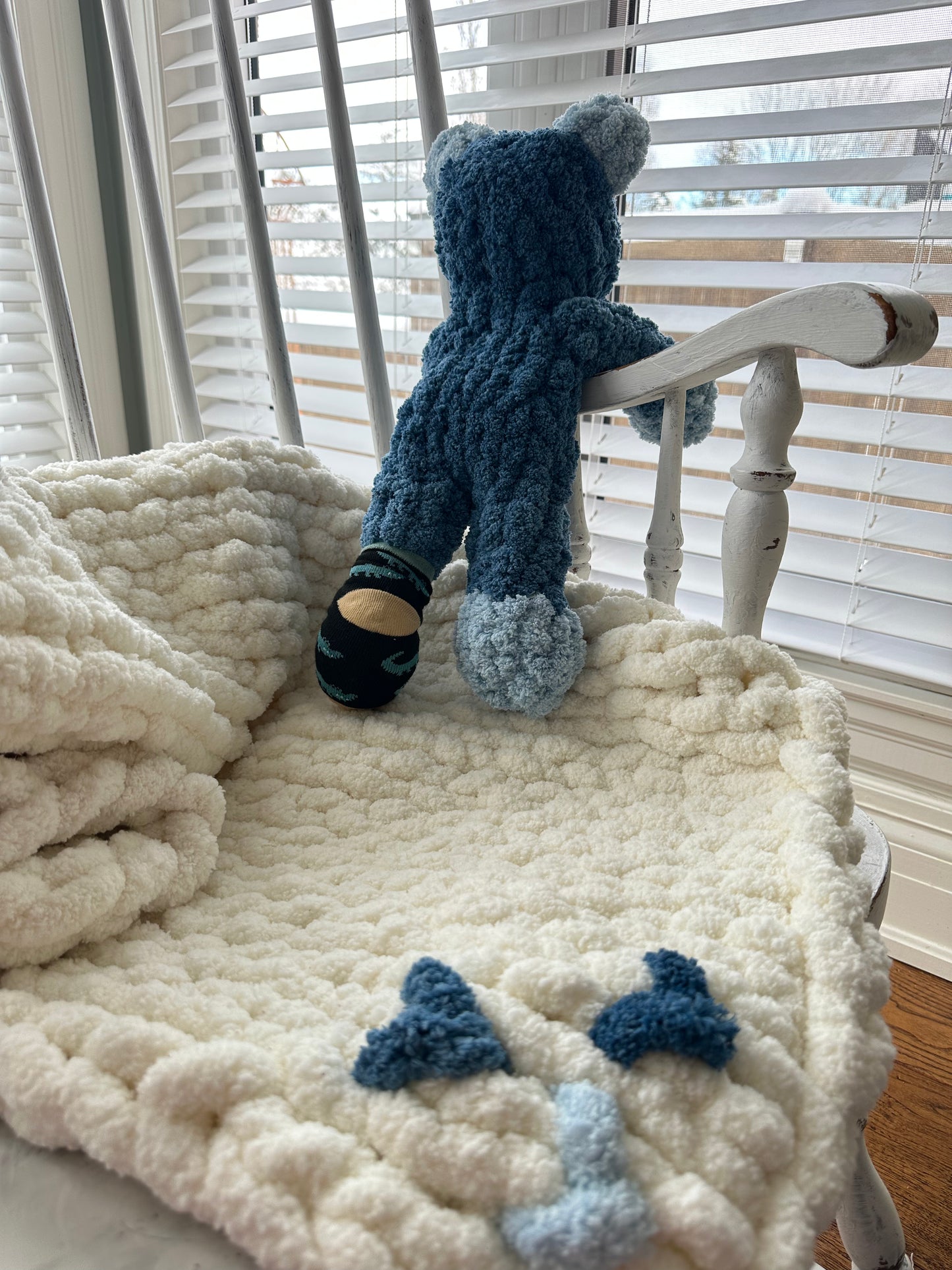 Perch Bundle: Two-Toned Bear