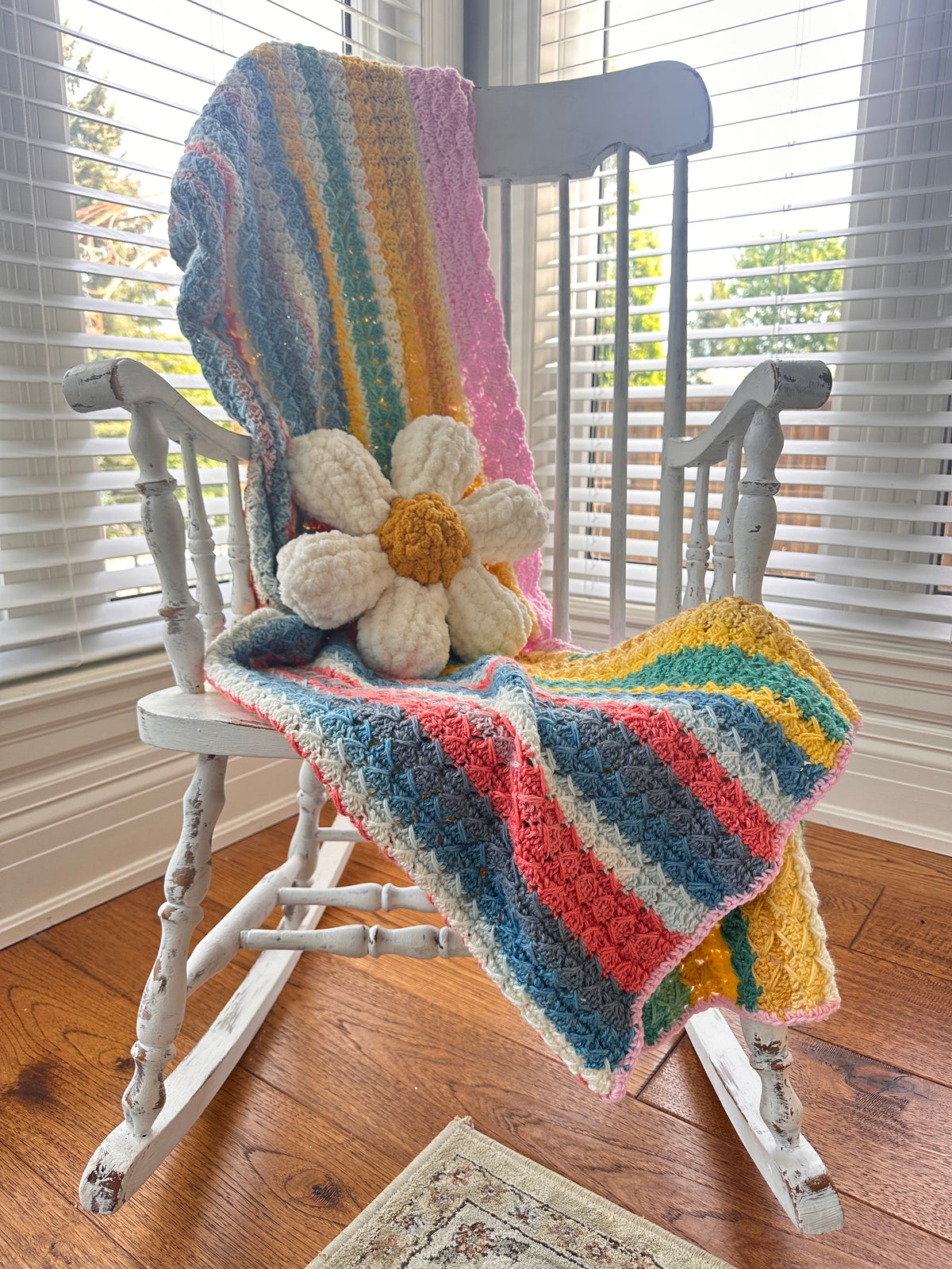 Daisy Pillow