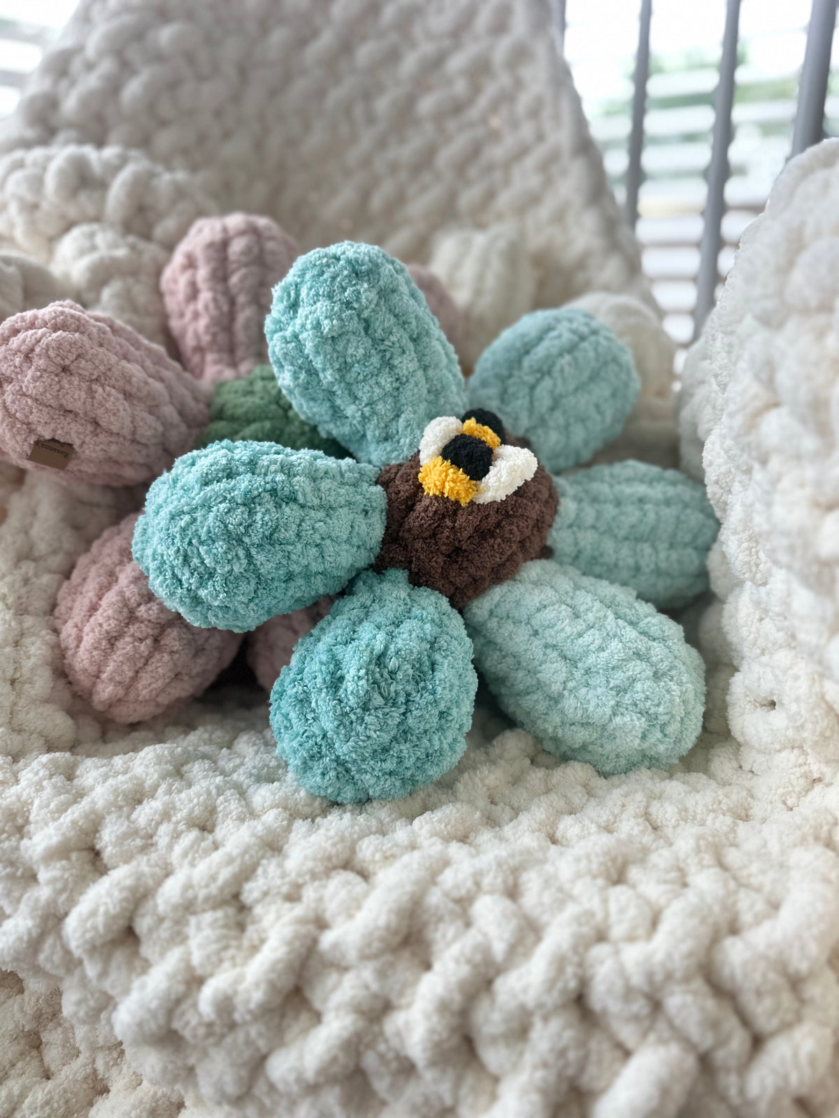 Daisy Pillow