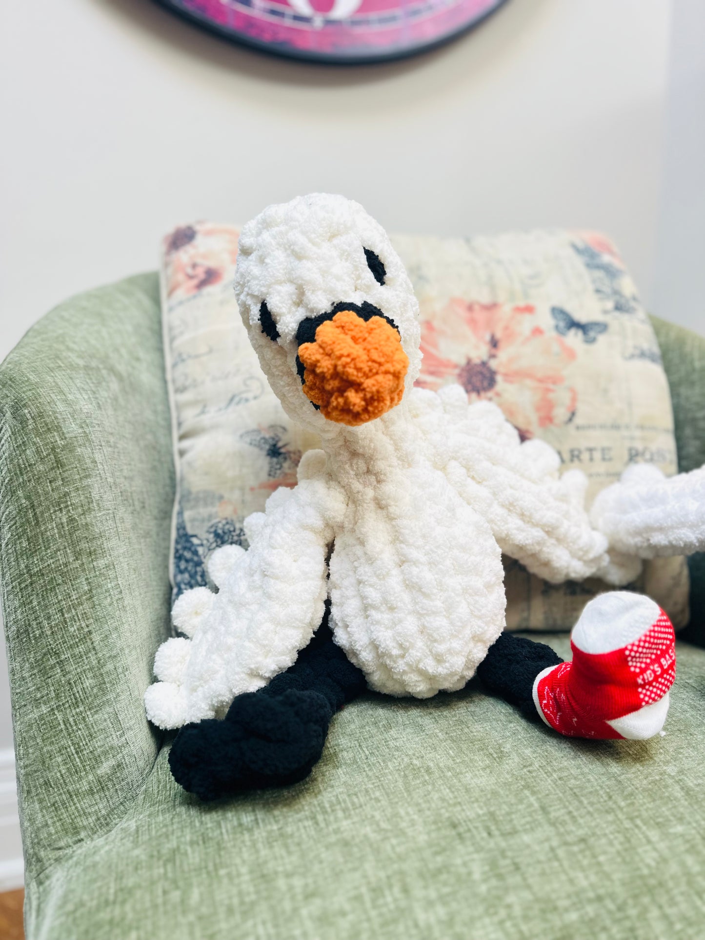 Lost Sock Snugglers: Swan
