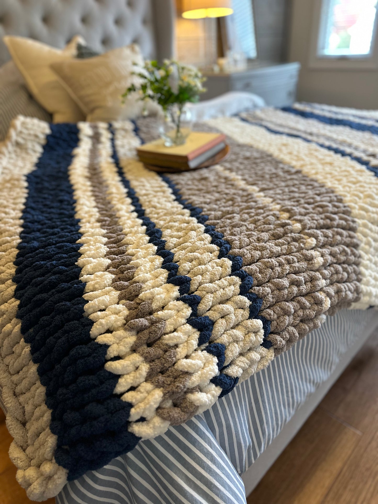 The Shoreline Throw